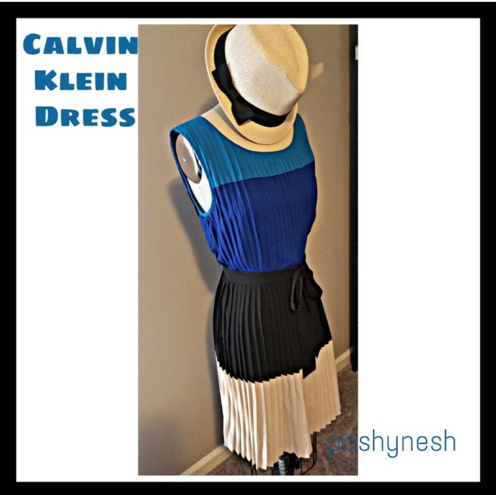EUC CALVIN KLEIN PLEATED COLOR BLOCK DRESS WITH TIE WAIST BELT